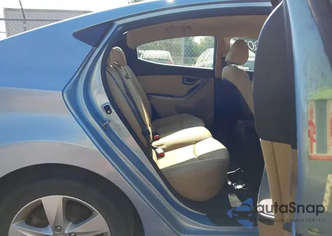 2012 Hyundai Elantra Gls (Ulsan Plant) z USA, uszkodzony, nr VIN KMHDH4AE1CU314597